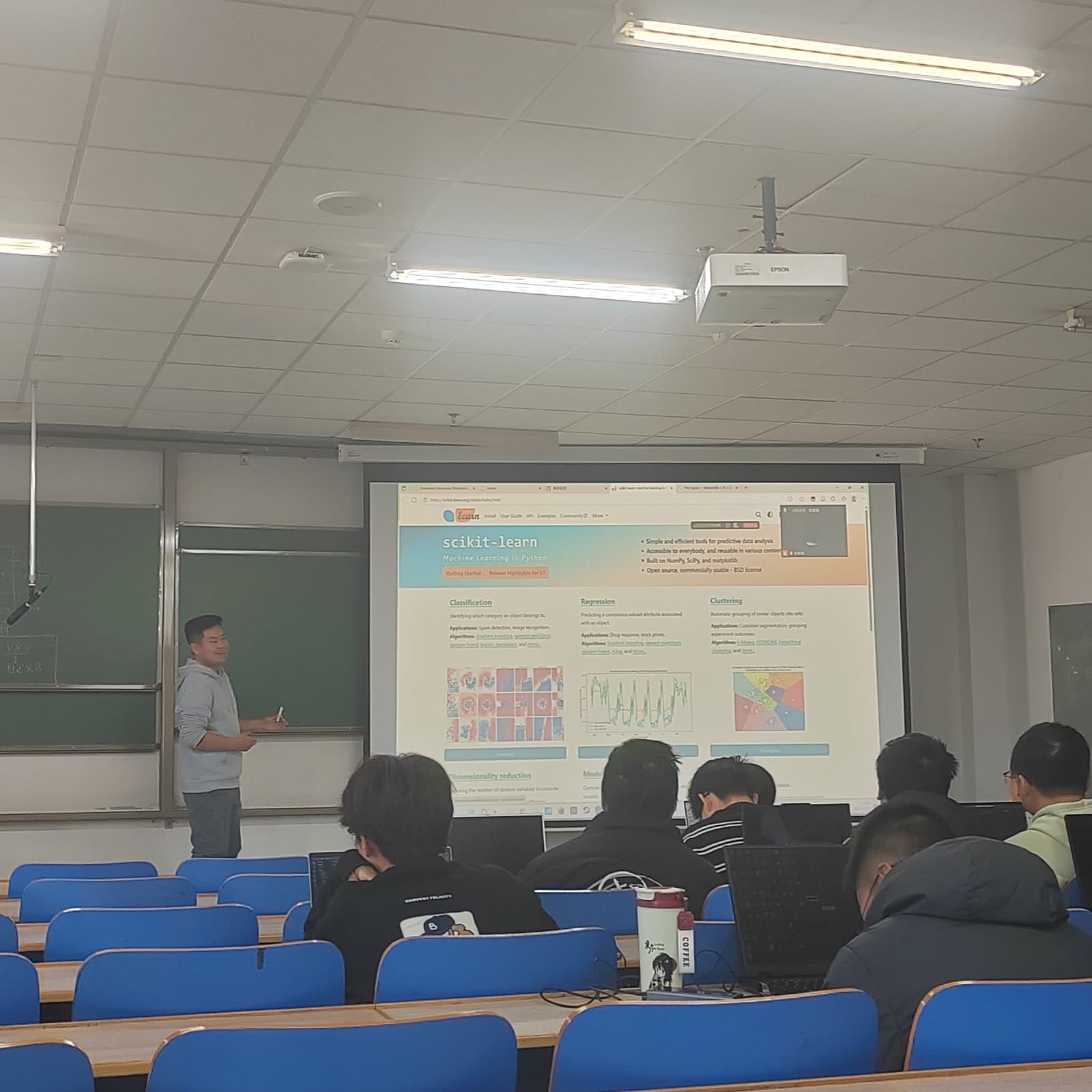 兰州大学AI探索者联盟开展第三周周训:AI编程入门与实践